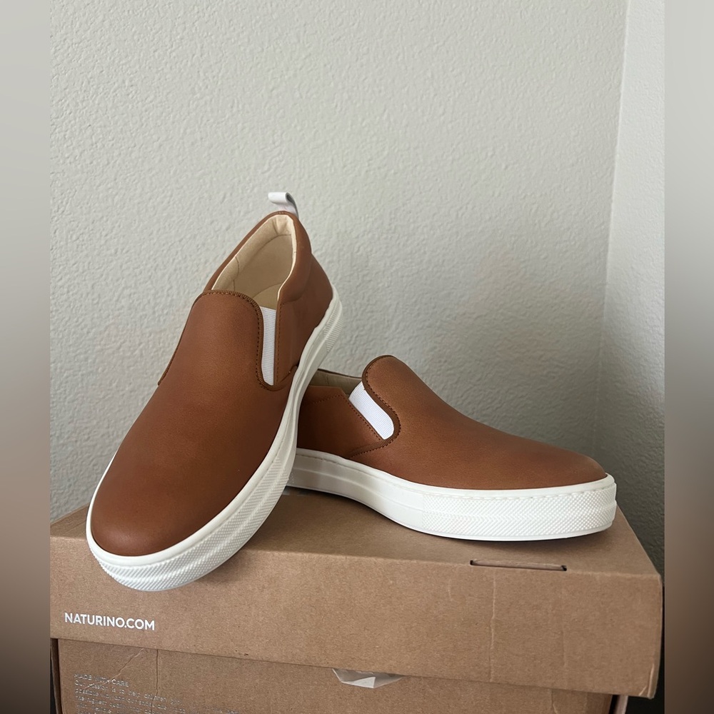 Naturino Cognac Slip On Sneaker Prato Size 2 US 33 EU